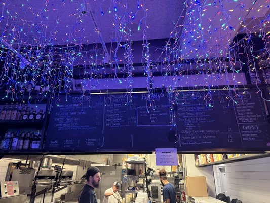 Batesy’s BBQ and Bar by null