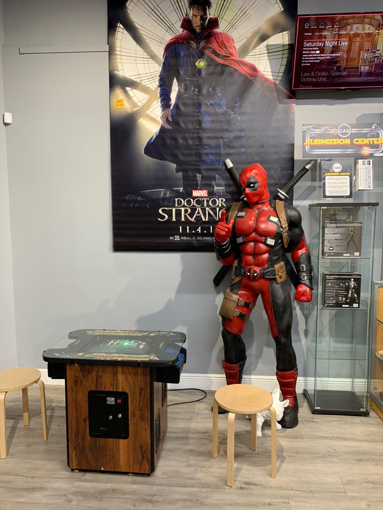 KNOWHERE TOYS COMICS & GAMING 32 Photos Toy Stores 7312 W 20th