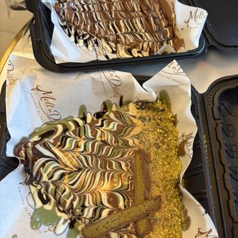 Melt n Drizzle - Desserts Near Me - Mobile, Alabama