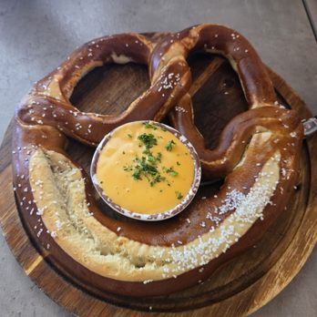 Maple Street Eatery - Bars Near Me - Livermore, California Maple Street Eatery - Bars Near Me - Livermore, California