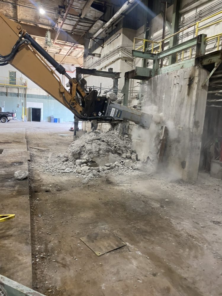 Slide of Lyons Landscaping & Construction