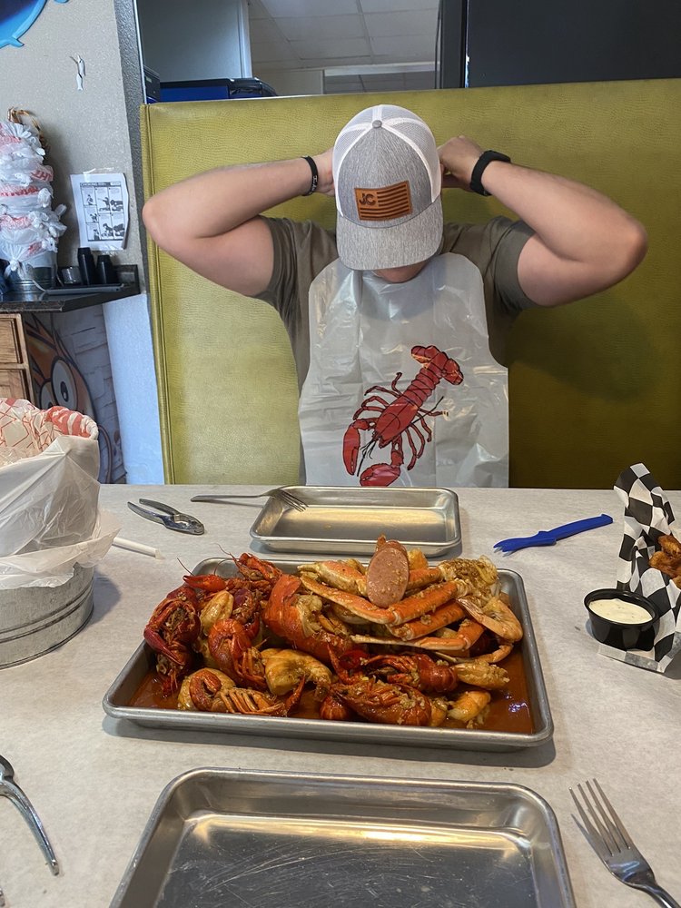CRAB JACK CAJUN SEAFOOD Updated September 2024 4002 S Cedar St