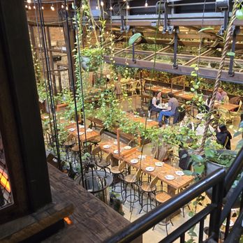 Ainslie - Beautiful view from the 2nd floor of restaurant - Beer Gardens Near Me - Brooklyn, New York