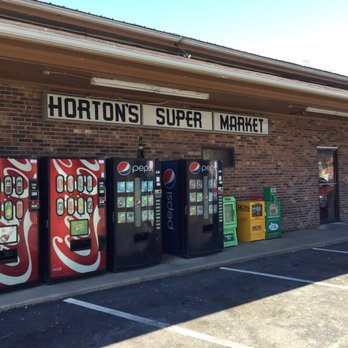 Horton's Super Market - Entrance - Grocery Near Me - Galax, Virginia