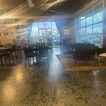 The Sipp Public House - Pubs Near Me - Vancouver, Washington