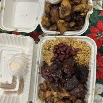 Boriqua Kitchen - carne frita and side of maduros - Food Trucks Near Me
