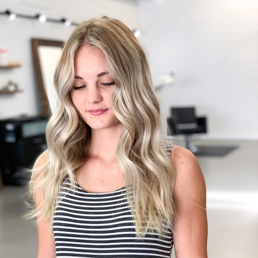 FLOURISH SALON 38 Photos 233 N Ridgewood Dr, Sebring, Florida