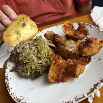 Chagrin River Diner - Carnitas Burger - Breakfast & Brunch Near Me - Willoughby, Ohio
