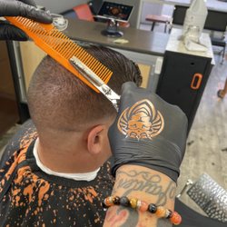 Lion's Mane Barber Shop