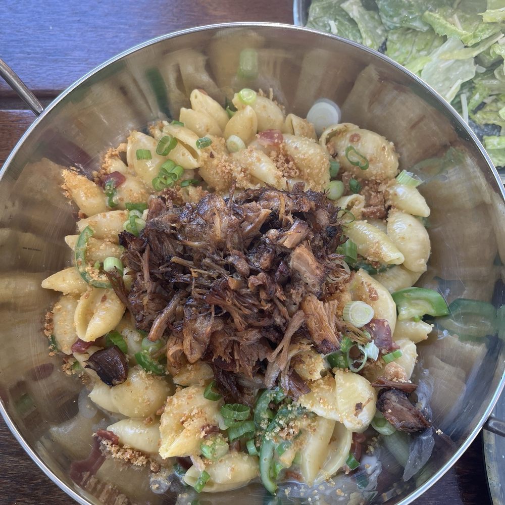 Oscar's Brewing Company - Grownup Mac and Cheese with carnitas - American Near Me - Temecula, California