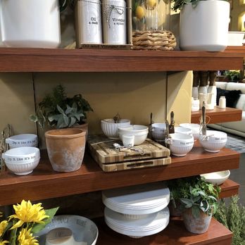Pottery World - Home Decor Near Me - Rocklin, California