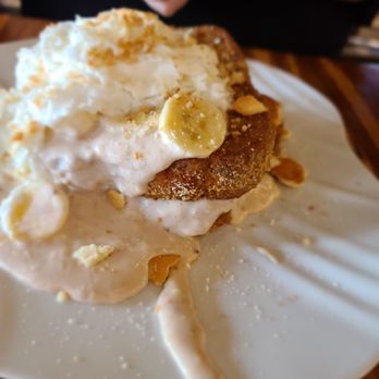 Toast 101 - Banana pudding French toast - Breakfast & Brunch Near Me - Tucson, Arizona Toast 101 - Banana pudding French toast - Breakfast & Brunch Near Me - Tucson, Arizona