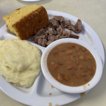 Boonville Restaurant - Stew beef, pintos & potatoes - Restaurants Near Me - Boonville, North Carolina Boonville Restaurant - Stew beef, pintos & potatoes - Restaurants Near Me - Boonville, North Carolina