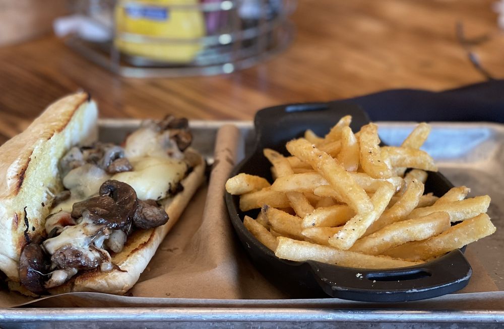 FAMOS GRILL TEMP. CLOSED Updated October 2024 61 Photos & 51