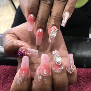 Tip Top Nails - Nail Salons Near Me - Oakland, California