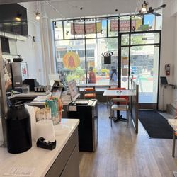 Fish With You - Inside seating and counter