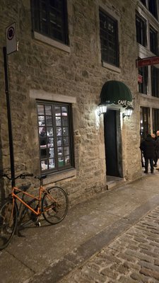 Café Olimpico - Vieux-Montréal by null