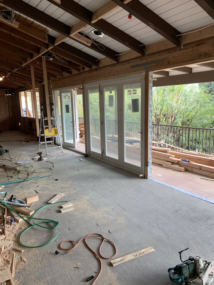 Slide of Alexander Windows