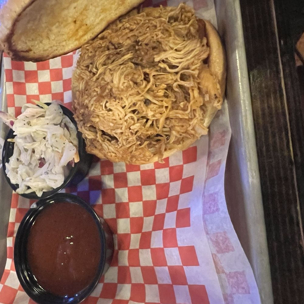 Pig & Brew - PULLED CHICKEN BBQ - Barbeque Near Me - Richmond, Virginia Pig & Brew - PULLED CHICKEN BBQ - Barbeque Near Me - Richmond, Virginia