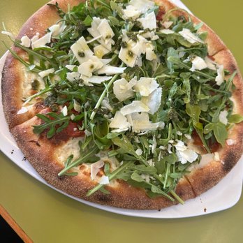 Flippers Pizza - Pizza Near Me - Windermere, Florida