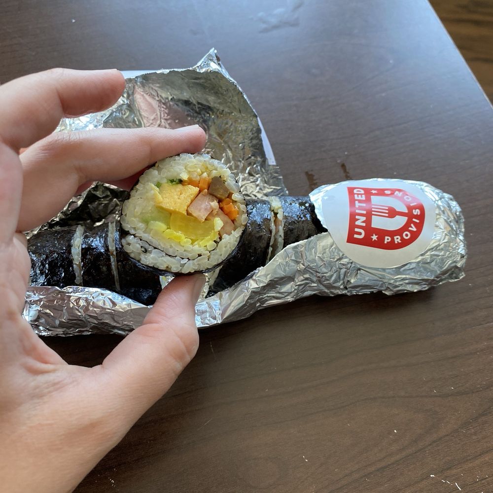 Spam kimbap / korean "sushi" -- very tasty! Spam kimbap / korean "sushi" -- very tasty!