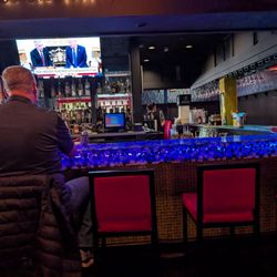 Masa Japanese Hibachi - Inside, the restaurant split in two sides, one with the bar and dining table/boost and the other one is hibachi rectangular Marinas