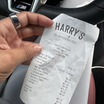 Harry's Restaurant - Full charges despite ridiculous wait time - Breakfast & Brunch Near Me - Houston, Texas Harry's Restaurant - Full charges despite ridiculous wait time - Breakfast & Brunch Near Me - Houston, Texas