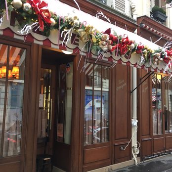 La Fontaine de Mars - French Near Me - Paris, 75