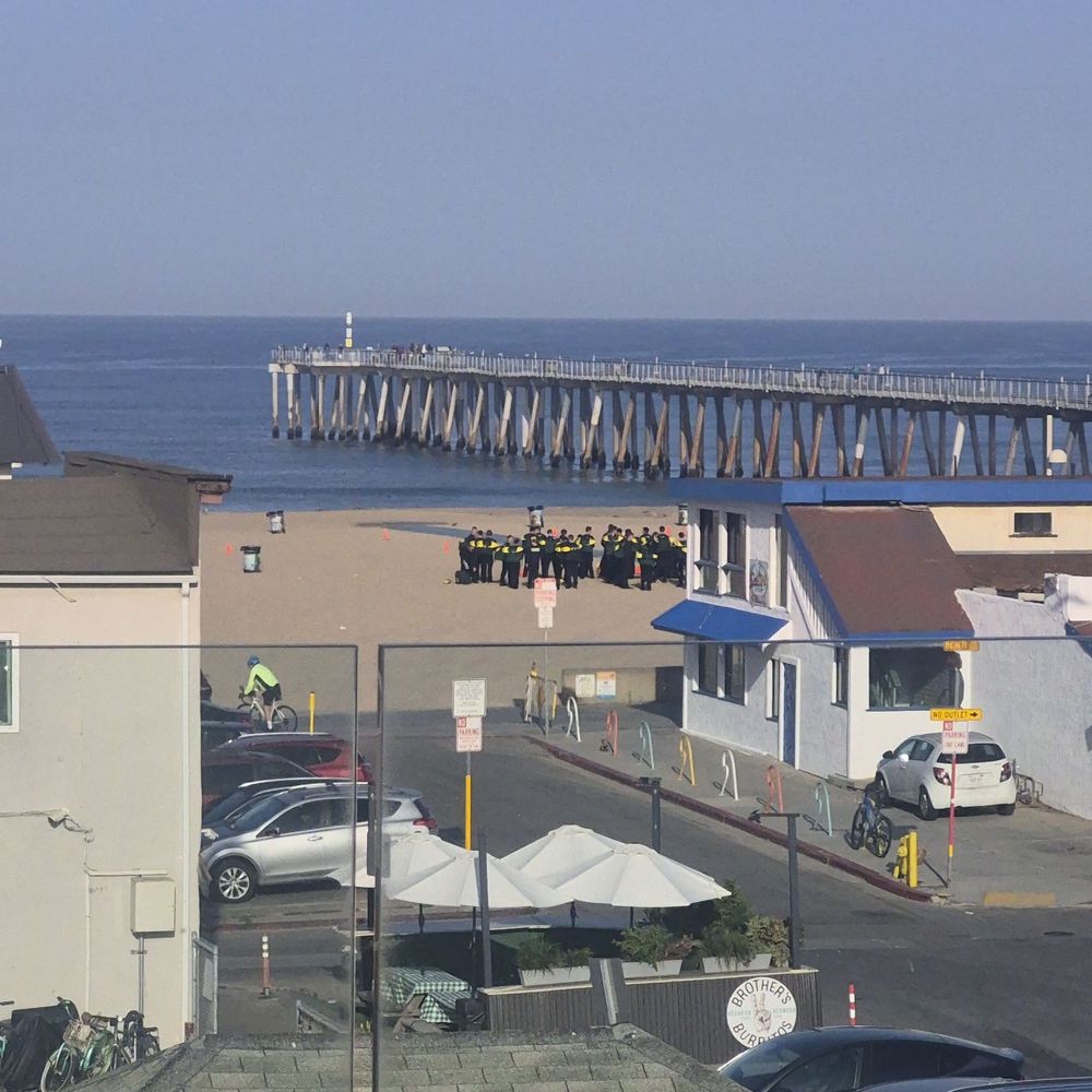 SW Beach Hotel - Pier from rooftop - Hotels Near Me - Hermosa Beach, California SW Beach Hotel - Pier from rooftop - Hotels Near Me - Hermosa Beach, California