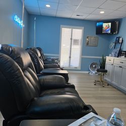 IV Smiles Hydration & Wellness - The Drip Lounge
