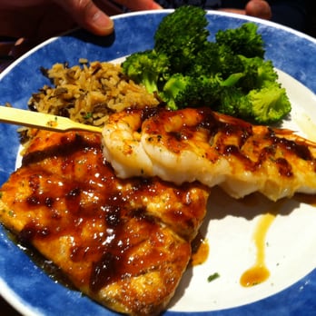Red Lobster - Salmon and Shrimp - Seafood Near Me - Citrus Heights, California