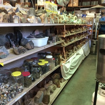 Marsha's Minerals and Rocks - Gemstones & Minerals Near Me - Los Molinos, California Marsha's Minerals and Rocks - Gemstones & Minerals Near Me - Los Molinos, California