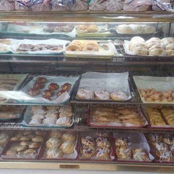 Panadería y Pizzería Munet - Bakeries Near Me - Ceiba, Puerto Rico Panadería y Pizzería Munet - Bakeries Near Me - Ceiba, Puerto Rico