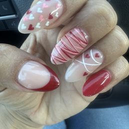 Valentine's Day nails