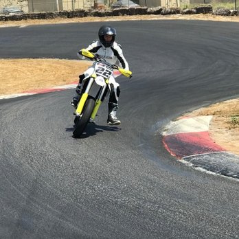 Live 100 Moto - Motorcycle Rental Near Me - Hawthorne , California Live 100 Moto - Motorcycle Rental Near Me - Hawthorne , California