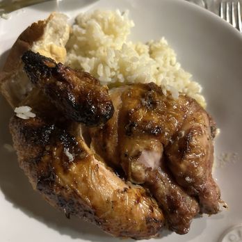 Restaurante Bonjardim - Oh my god. I miss this chicken. For such a simple dish, to make it so scrumptious, takes true talent. Amazing. - Portuguese Near Me - Lisbon, 11