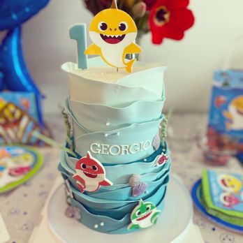 Caramela By Ines - a baby shark cake - Custom Cakes Near Me Caramela By Ines - a baby shark cake - Custom Cakes Near Me