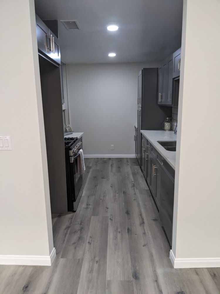 Slide of Artisan & Co.