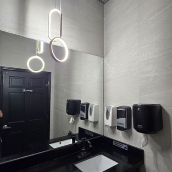 ARRE Bakery & Restaurant - Restroom - Bakeries Near Me - Miami, Florida ARRE Bakery & Restaurant - Restroom - Bakeries Near Me - Miami, Florida