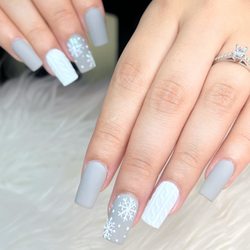 Venus Nails & Spa - Are you ready for Christmas? Follow us on IG for more design 
IG: venusnailspa_orlando