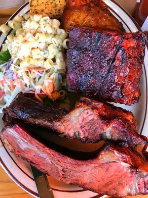Sam's Bar-B-Que by null