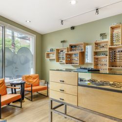 Eye-Q Optical - Cambridge