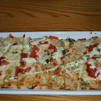 Chili's - Margherita flatbread - American Near Me - Miami, Florida Chili's - Margherita flatbread - American Near Me - Miami, Florida