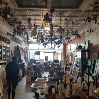 Cafe DaVinci - Music Venues Near Me - Deland, Florida
