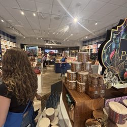 Bath & Body Works