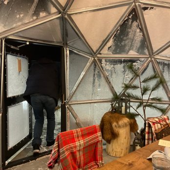 Kimpton Armory Hotel Bozeman - Inside the igloo looking at the door to the outside rooftop - Hotels Near Me - Bozeman, Montana Kimpton Armory Hotel Bozeman - Inside the igloo looking at the door to the outside rooftop - Hotels Near Me - Bozeman, Montana