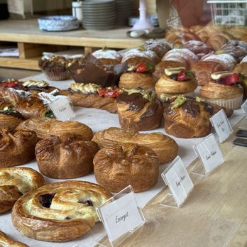 Le Petit Monstre - Pastry case - Patisserie/Cake Shop Near Me - Brooklyn, New York