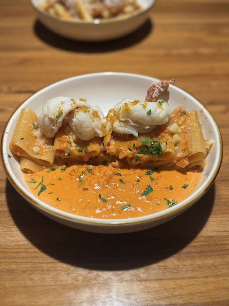 Social spots from Anima Cucina