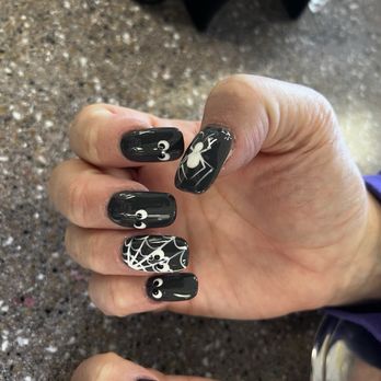 Nail Studio - Halloween Nail Design ... - Nail Salons Near Me - Evansville, Indiana Nail Studio - Halloween Nail Design ... - Nail Salons Near Me - Evansville, Indiana