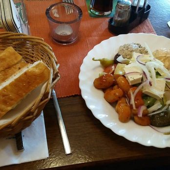 Restaurant Bei Dino's - Greek Near Me - Hildesheim, NI Restaurant Bei Dino's - Greek Near Me - Hildesheim, NI